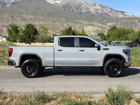 Used 2024 GMC Sierra 1500 Pro w/ Pro Value Package AWD/4WD image 8