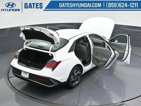 New 2025 Hyundai Elantra Sport FWD image 53