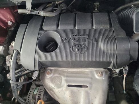 Used 2018 Toyota Highlander LE FWD image 30