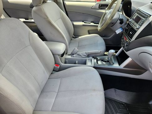 Used 2012 Subaru Forester 2.5X w/ Alloy Wheel Pkg AWD/4WD image 17