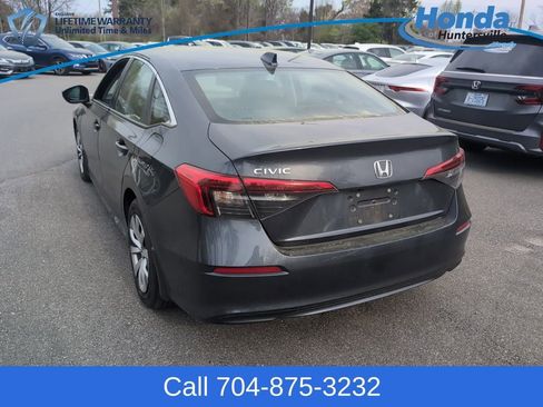 Used 2023 Honda Civic LX image 6