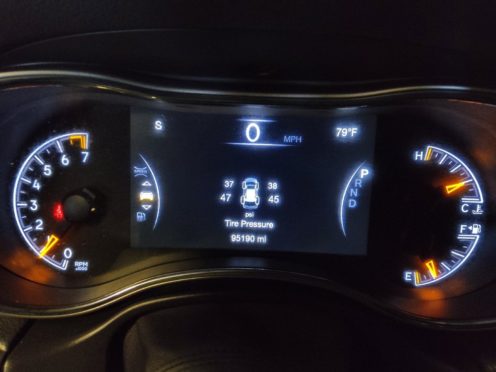 Used 2021 Jeep Grand Cherokee Laredo X RWD image 23