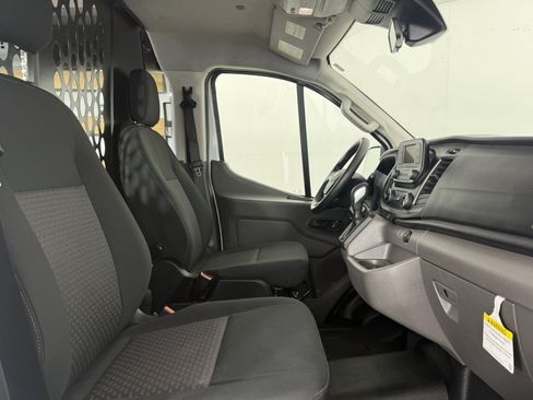 Used 2025 Ford Transit 250 Low Roof w/ Exterior Upgrade Package RWD image 10
