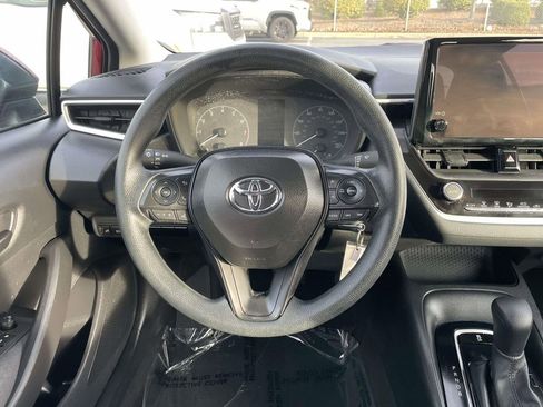 Used 2024 Toyota Corolla LE image 22