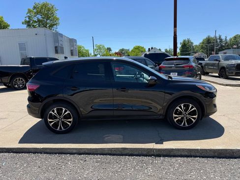 Used 2021 Ford Escape SE AWD/4WD image 5