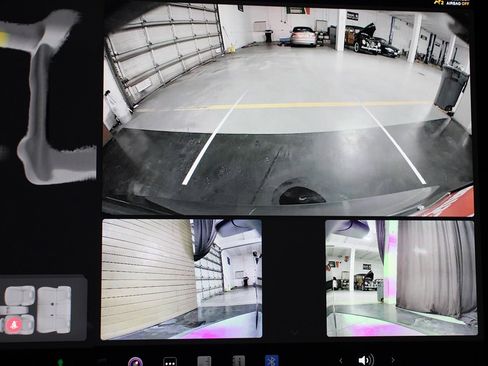 Used 2023 Tesla Model 3 Standard Range image 19