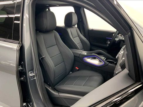 New 2026 Mercedes-Benz GLE 450 4MATIC image 3