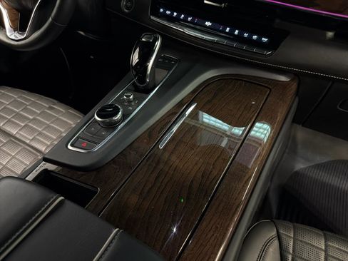 Used 2022 Cadillac Escalade ESV Sport Platinum w/ LPO, Floor Liner Package image 20