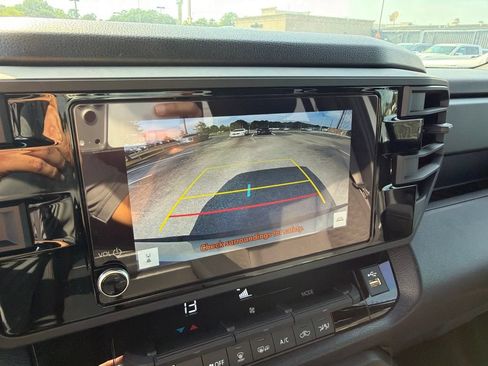 Used 2026 Toyota Tundra SR AWD/4WD image 23