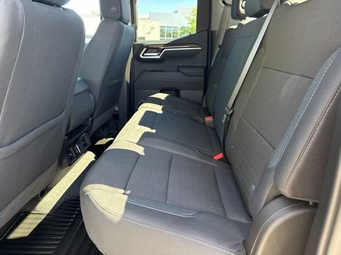 Used 2026 Chevrolet Silverado 1500 LT AWD/4WD image 24