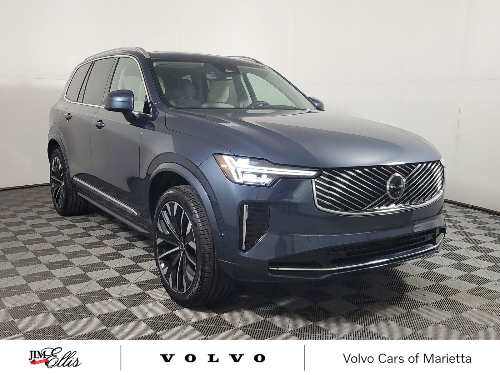 Certified 2026 Volvo XC90 B6 Ultra AWD/4WD image 1