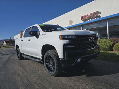 Used 2021 Chevrolet Silverado 1500 LT Trail Boss w/ Convenience Package II
