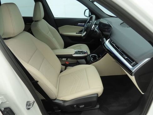 Certified 2024 BMW X1 xDrive28i w/ Convenience Package image 20