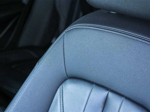 Used 2022 Audi Q5 2.0T Premium Plus w/ Premium Plus Package image 25