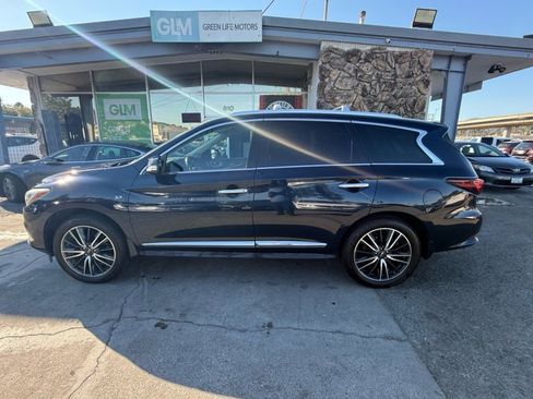 Used 2018 INFINITI QX60 Luxe w/ Deluxe Technology Package image 8