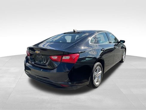 Used 2023 Chevrolet Malibu LS image 9