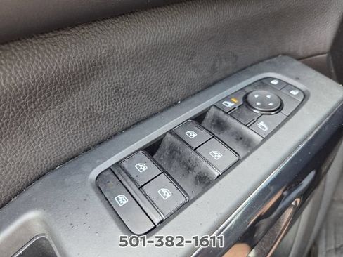 Used 2024 Nissan Pathfinder S AWD/4WD image 28