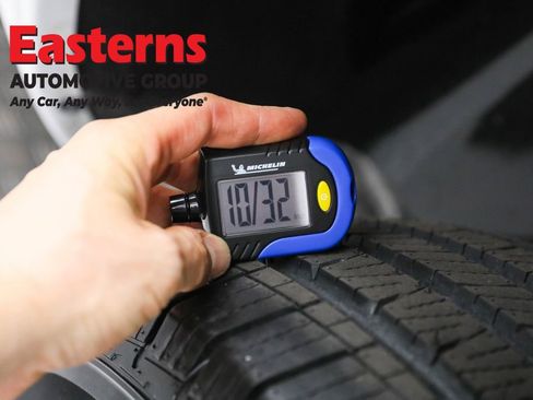 Used 2020 RAM 1500 Classic SLT image 23