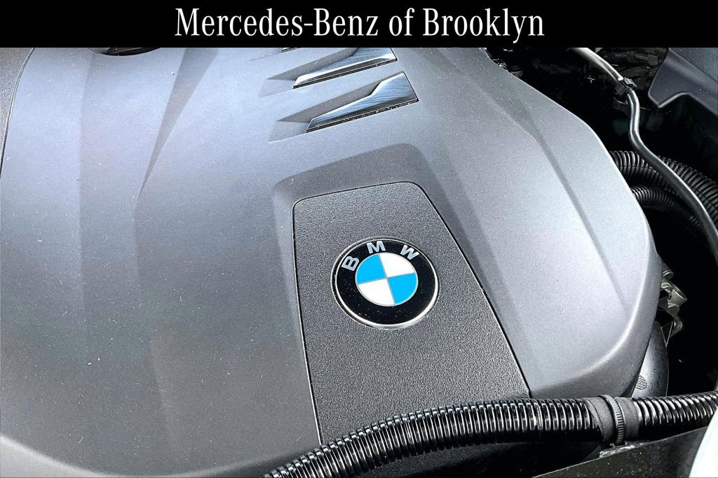 Used 2025 BMW X5 xDrive40i w/ M Sport Package AWD/4WD image 33