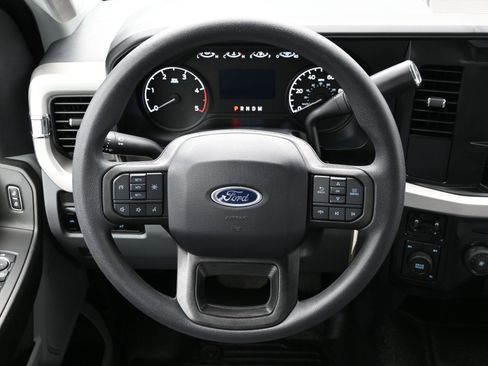 Used 2023 Ford F350 XL image 14