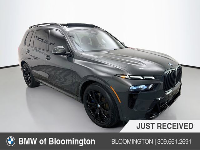 Used 2025 BMW X7 xDrive40i w/ M Sport Package AWD/4WD image 1