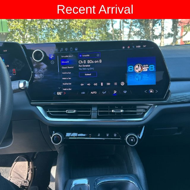 Used 2025 Chevrolet Equinox EV LT FWD image 6