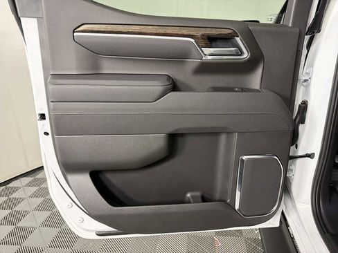 New 2026 GMC Sierra 1500 Elevation w/ Elevation Premium Package image 38