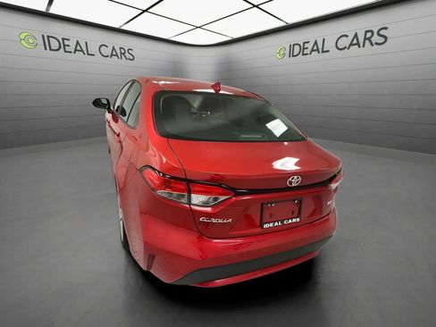 Used 2021 Toyota Corolla LE FWD image 7