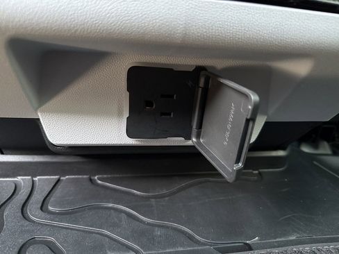 Used 2024 GMC Hummer EV 3X w/ Omega Edition AWD/4WD image 49