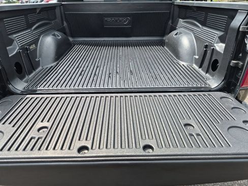 Used 2019 RAM 1500 Big Horn AWD/4WD image 33