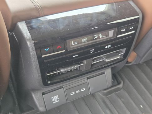 Certified 2026 Acura MDX FWD w/ Technology Package image 22