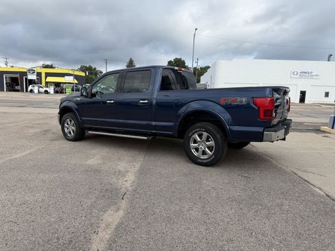Used 2019 Ford F150 Lariat image 11