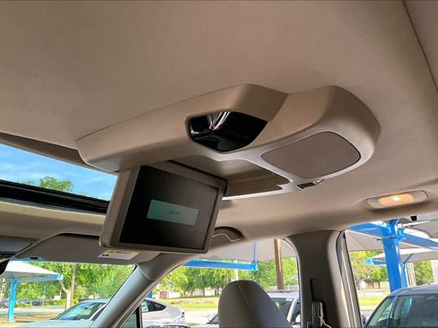 Used 2021 Honda Pilot Elite image 34