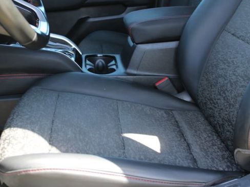 Used 2023 Chevrolet Colorado Z71 w/ Z71 Convenience Package 2 AWD/4WD image 38