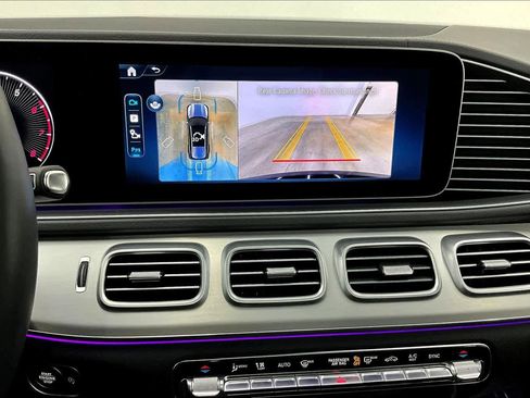 Certified 2025 Mercedes-Benz GLS 450 4MATIC image 25
