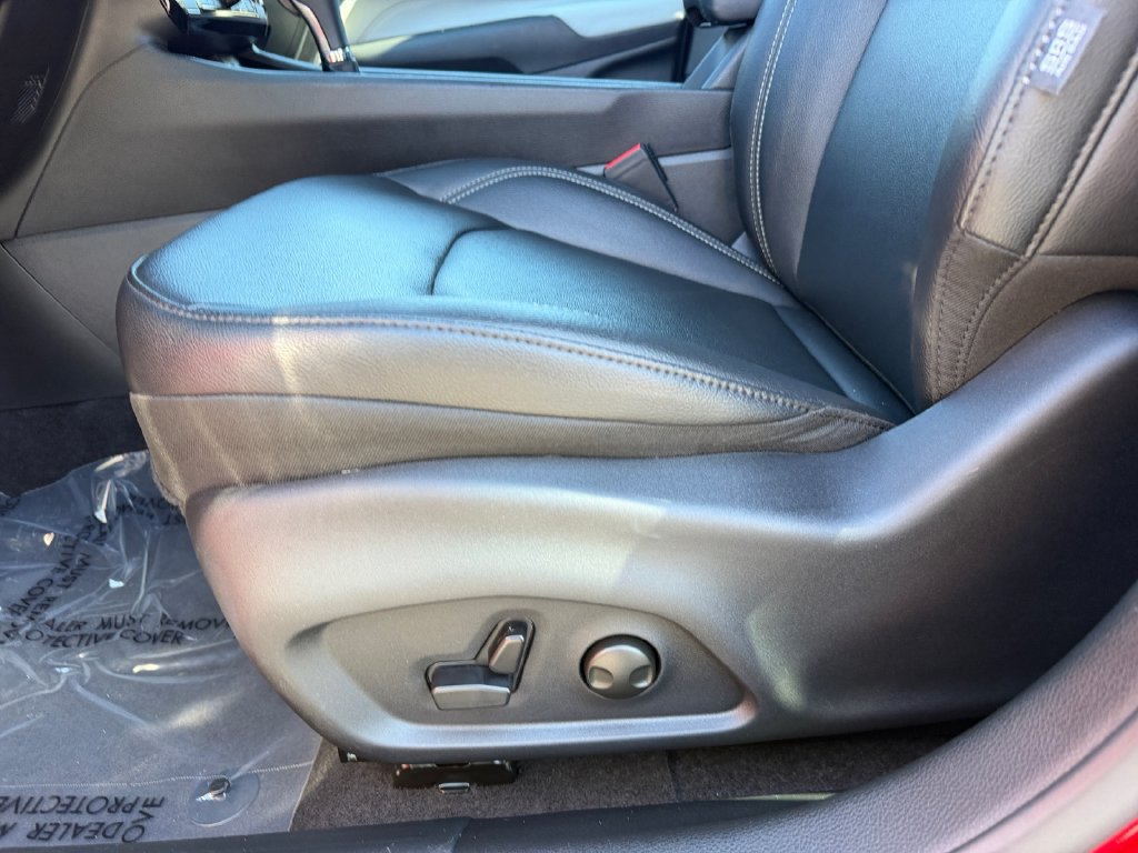 Used 2026 Jeep Compass Limited AWD/4WD image 17