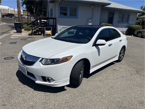 Used 2014 Acura TSX Special Edition image 3