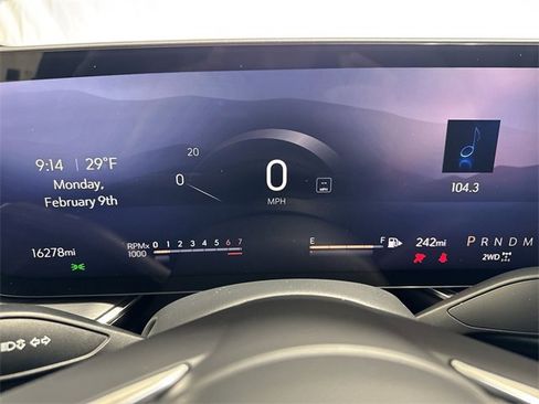 Certified 2025 Buick Envision Preferred image 15