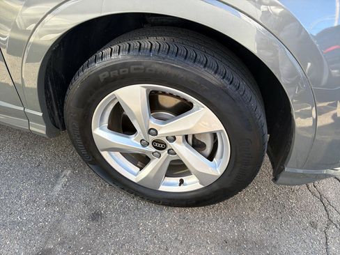 Used 2022 Audi Q3 2.0T Premium image 4