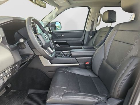 Used 2024 Toyota Tundra Limited image 16