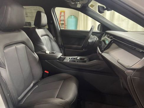 New 2026 Jeep Cherokee Limited AWD/4WD image 24