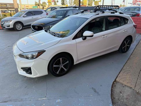 Used 2019 Subaru Impreza 2.0i Premium w/ Eyesight & BSD/Rcta & SRF AWD/4WD image 26