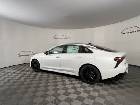 Used 2026 Kia K5 GT-Line w/ GT-Line Premium Package AWD/4WD image 11