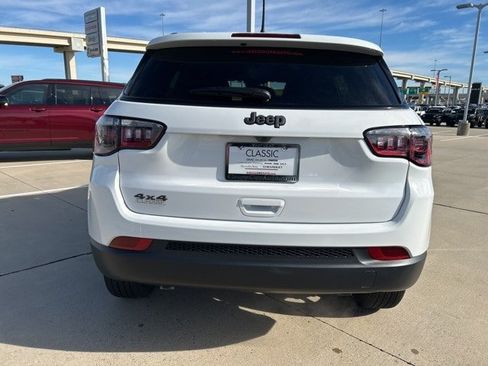 New 2026 Jeep Compass Latitude AWD/4WD image 7