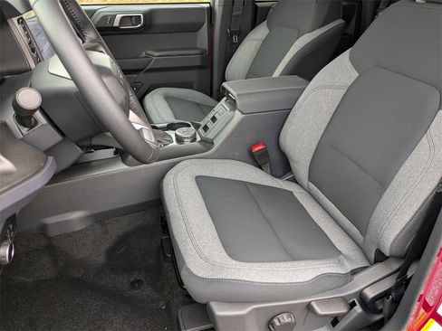 New 2025 Ford Bronco Big Bend image 40