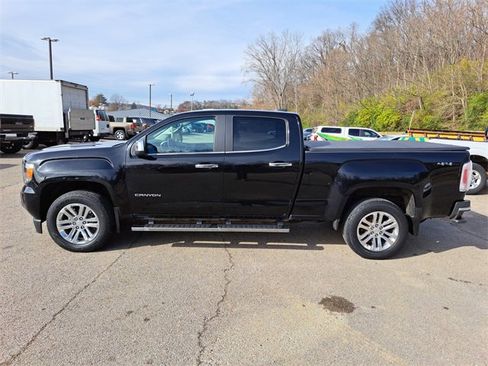Used 2015 GMC Canyon SLT w/ Driver Alert Package image 2
