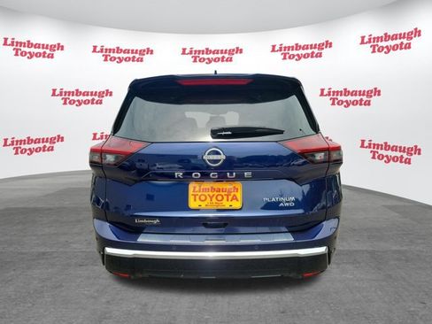 Used 2025 Nissan Rogue Platinum w/ Platinum Premium Package AWD/4WD image 25