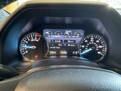 Used 2021 Ford Expedition Max Limited image 14