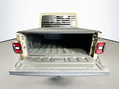 Used 2020 Jeep Gladiator Rubicon AWD/4WD image 26