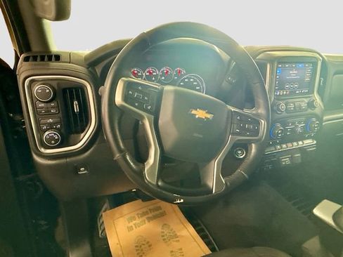 Used 2019 Chevrolet Silverado 1500 LT w/ All-Star Edition image 12